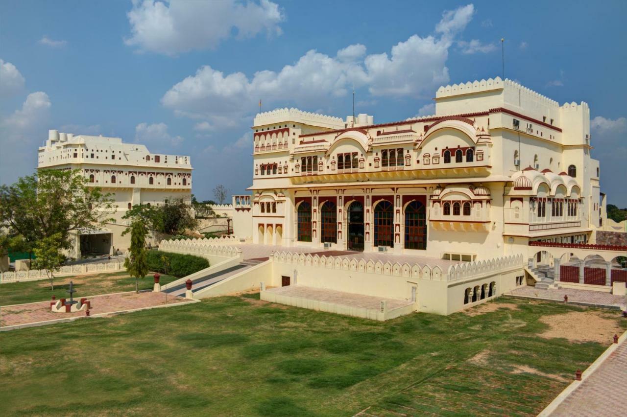 Amritara Surajgarh Fort Dış mekan fotoğraf